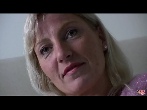❤️ Die Mutter, die wir alle gefickt haben ... Lady, benehmen Sie sich! ️ Super porn bei uns de.pornosexphoto.ru ☑